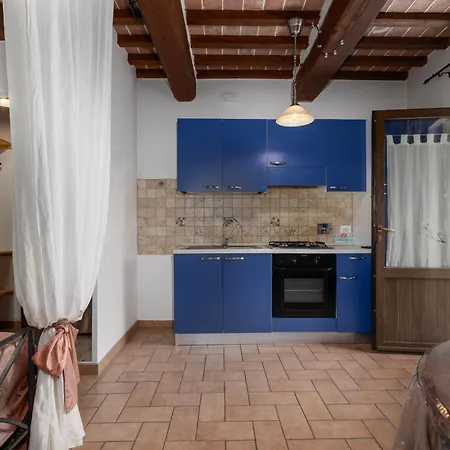 Casale Tiziano By Posarellivillas Villa *