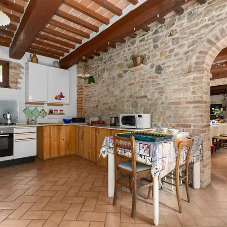 Casale Tiziano By Posarellivillas * Citerna