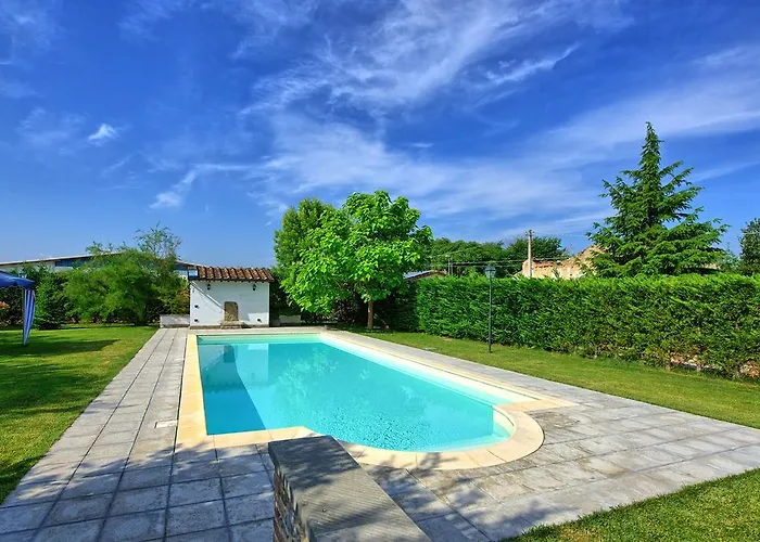 Casale Tiziano By Posarellivillas Villa *